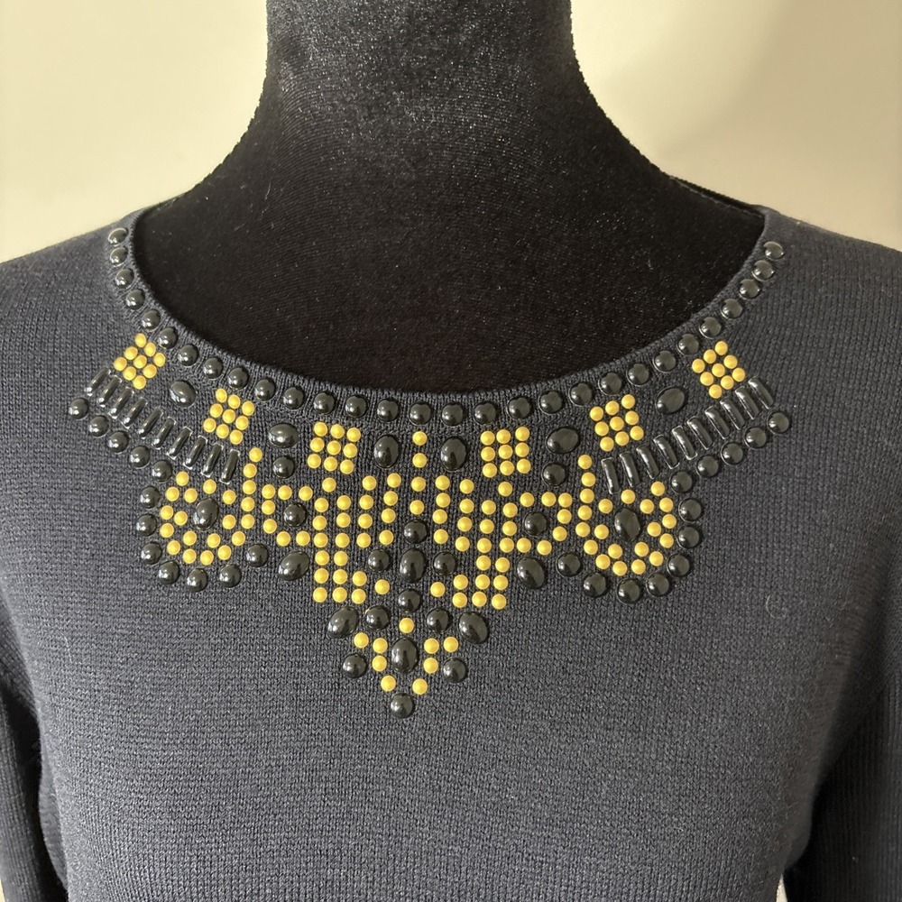 St. John Sport Women's Black‎ Gold Knit Sweater Beaded Wool Blend Medium - Picture 4 of 8